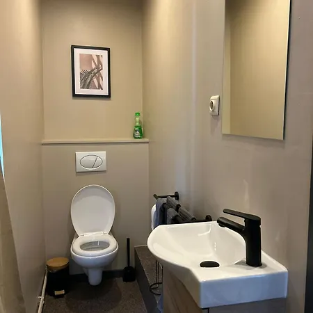 Apart Otel Les Petits Nids De Nina 4 Fosses-La-Ville